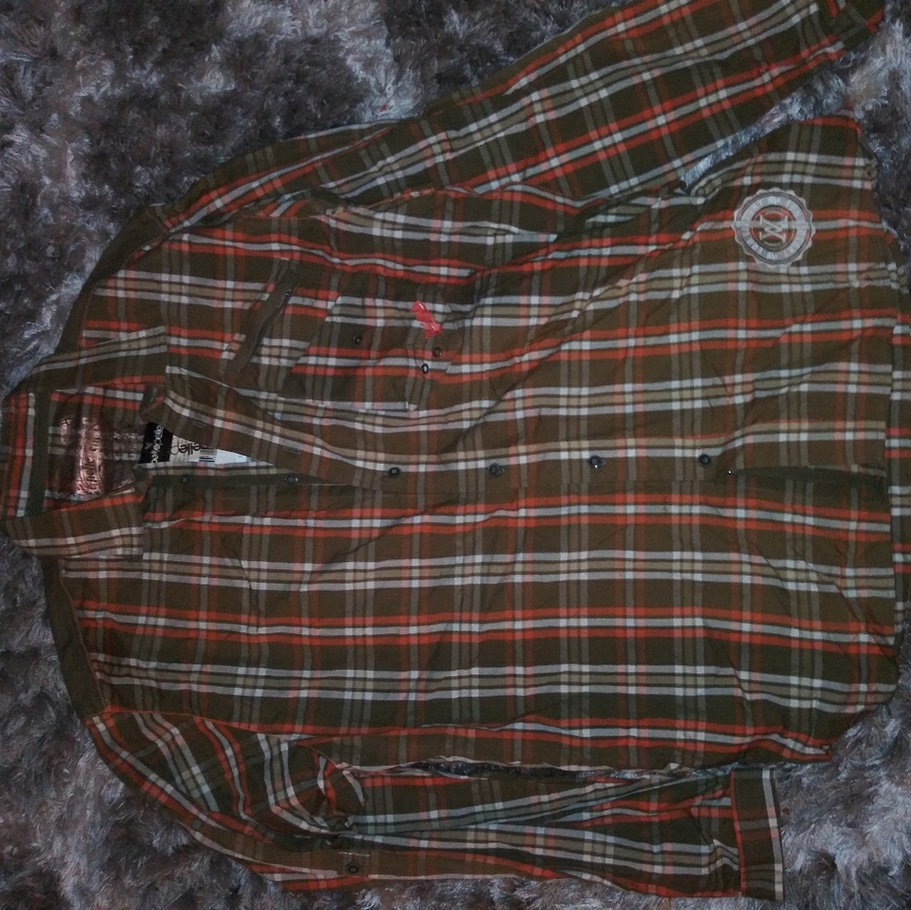 Button Up - Picture 1 of 1
